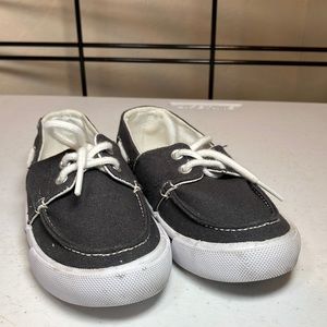 VG Ruum Boys Gray Fabric Size 9 Boat Shoes Light Wear